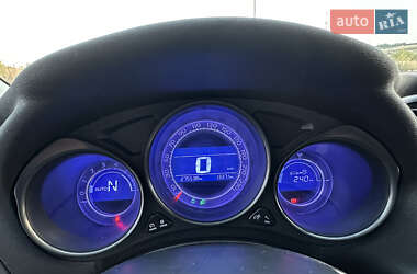 Хэтчбек Citroen C4 2012 в 