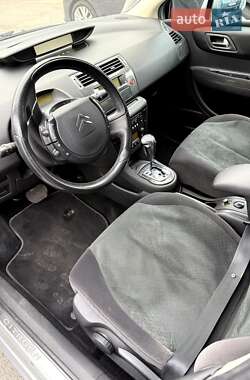 Хэтчбек Citroen C4 2005 в 