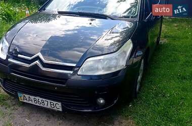 Хэтчбек Citroen C4 2006 в 