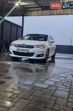 Седан Citroen C4 2012 в  фото 17 Седан Citroen C4 2012 в