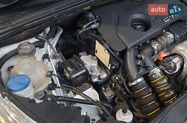 Седан Citroen C4 2012 в  фото 44 Седан Citroen C4 2012 в