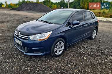 Хэтчбек Citroen C4 2011 в 