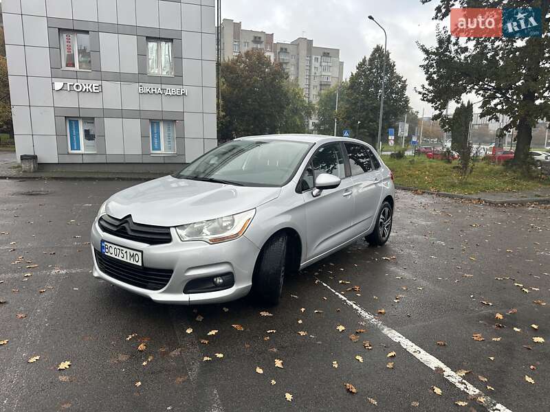 Хэтчбек Citroen C4 2014 в Львове