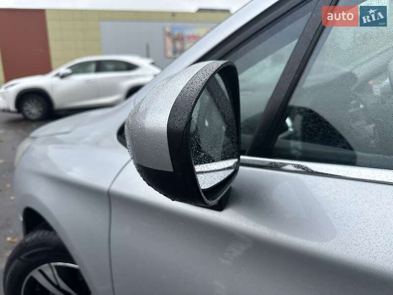 Хэтчбек Citroen C4 2014 в Львове