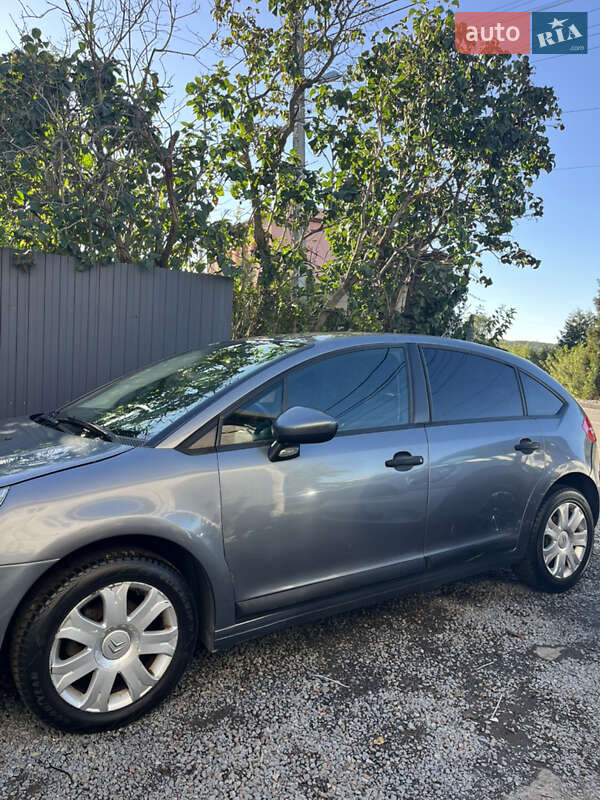 Хэтчбек Citroen C4 2010 в Львове