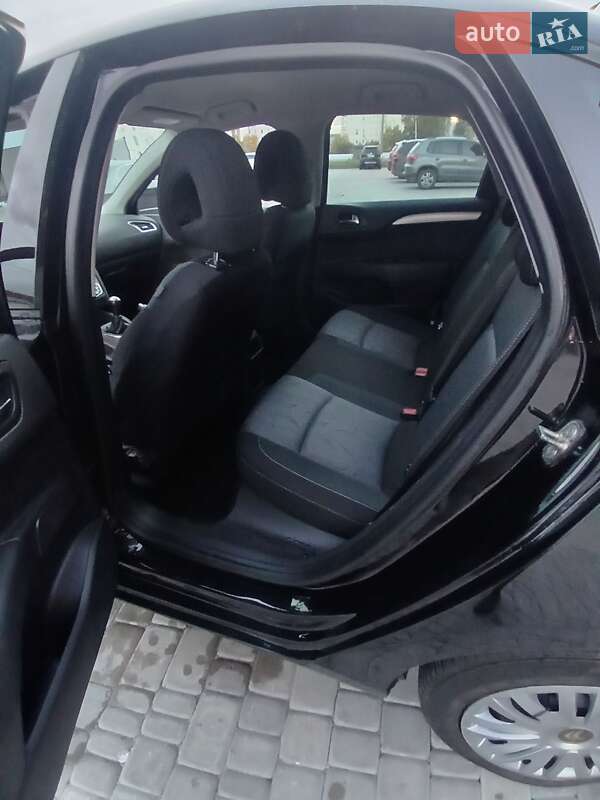 Хетчбек Citroen C4 2012 в Нетішині