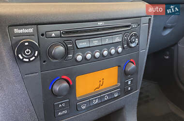 Хэтчбек Citroen C4 2007 в 