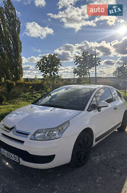 Купе Citroen C4 2008 в 