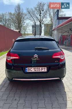 Хэтчбек Citroen C4 2012 в 