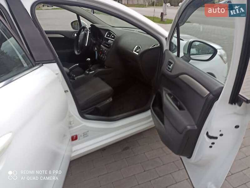 Хетчбек Citroen C4 2012 в Миргороді фото 18 Хетчбек Citroen C4 2012 в Миргороді