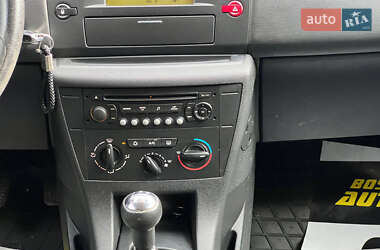 Хэтчбек Citroen C4 2006 в 