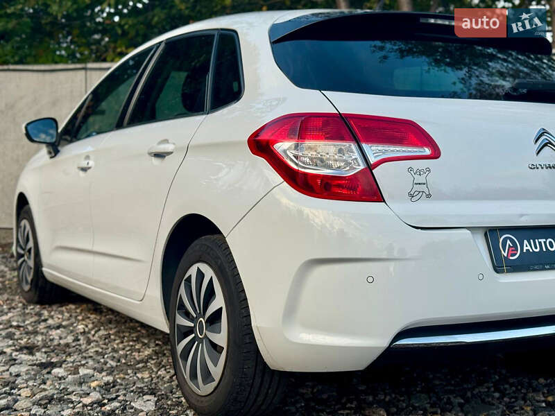 Хетчбек Citroen C4 2012 в Києві