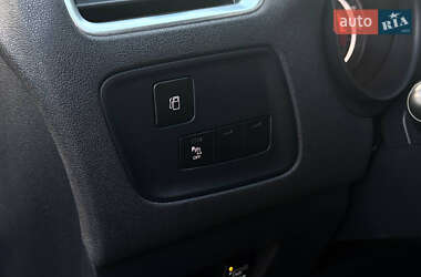 Хэтчбек Citroen C4 2012 в 