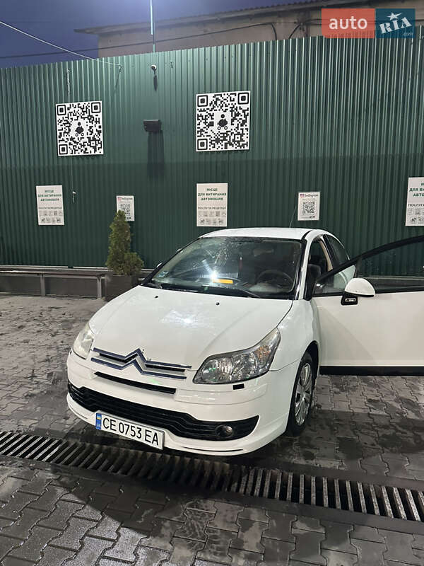 Купе Citroen C4 2008 в Хотине