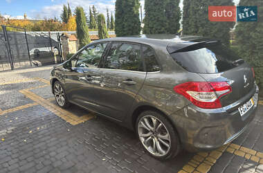 Хетчбек Citroen C4 2011 в 