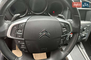 Хетчбек Citroen C4 2011 в 