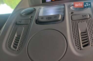Хэтчбек Citroen C4 2016 в 