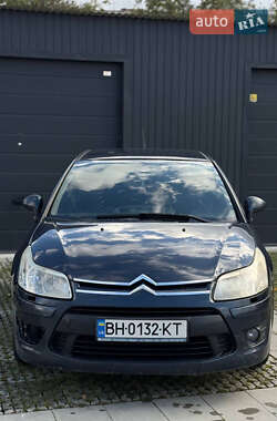 Купе Citroen C4 2009 в 