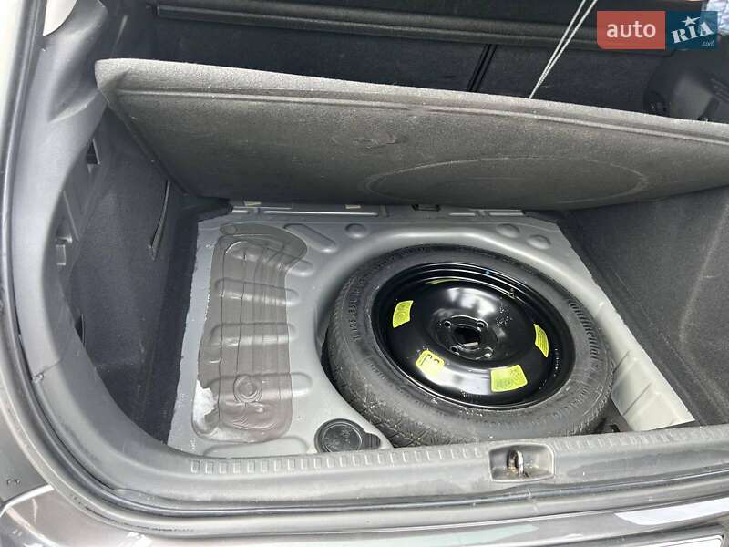 Хетчбек Citroen C4 2016 в Черкасах фото 8 Хетчбек Citroen C4 2016 в Черкасах