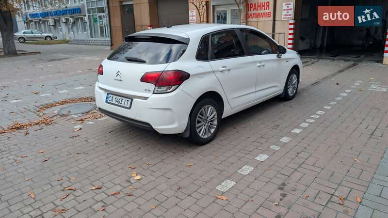 Хетчбек Citroen C4 2011 в Черкасах фото 3 Хетчбек Citroen C4 2011 в Черкасах