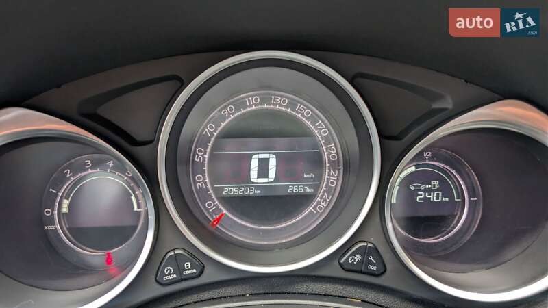 Хетчбек Citroen C4 2011 в Черкасах фото 15 Хетчбек Citroen C4 2011 в Черкасах