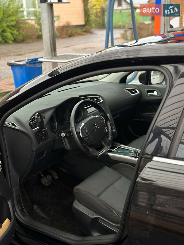 Хетчбек Citroen C4 2011 в Полтаві фото 10 Хетчбек Citroen C4 2011 в Полтаві