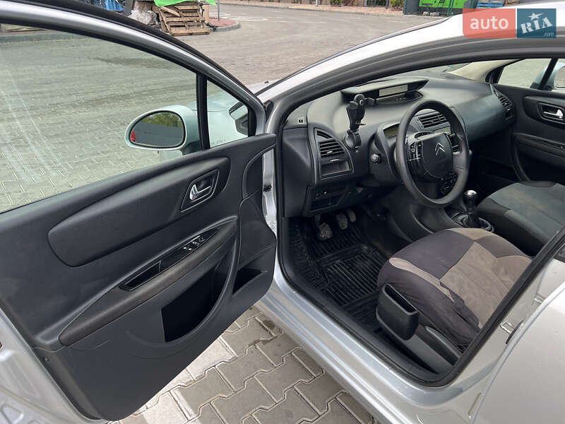Хэтчбек Citroen C4 2006 в Одессе фото 9 Хэтчбек Citroen C4 2006 в Одессе