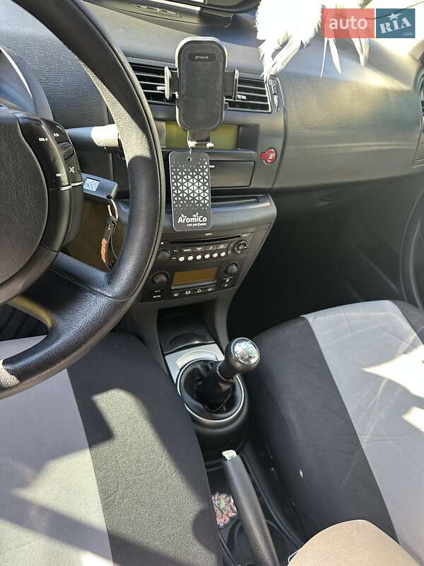 Хэтчбек Citroen C4 2007 в Дубно фото 6 Хэтчбек Citroen C4 2007 в Дубно