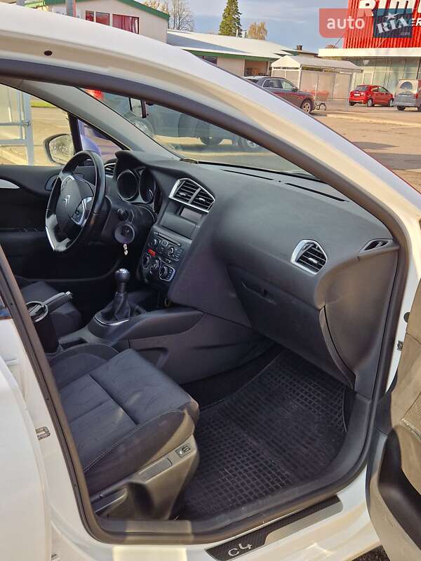 Хетчбек Citroen C4 2012 в Харкові