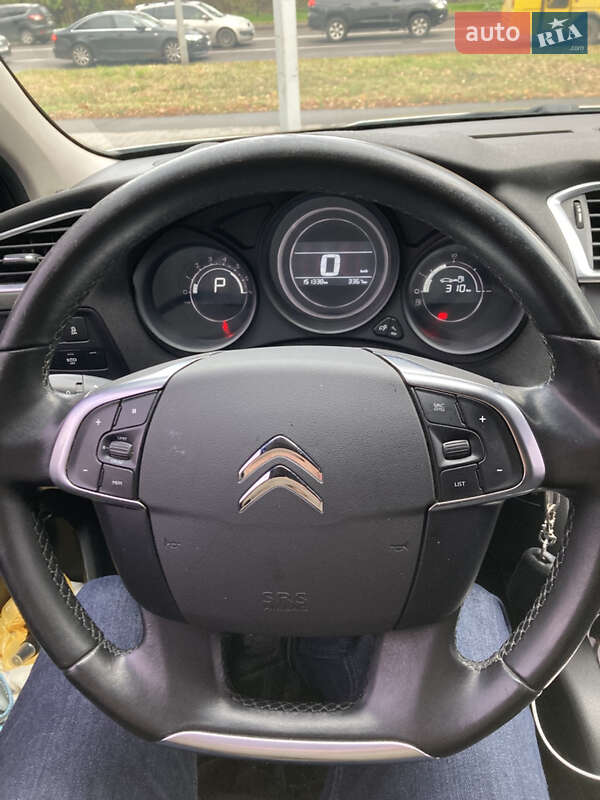 Хэтчбек Citroen C4 2016 в Львове фото 17 Хэтчбек Citroen C4 2016 в Львове