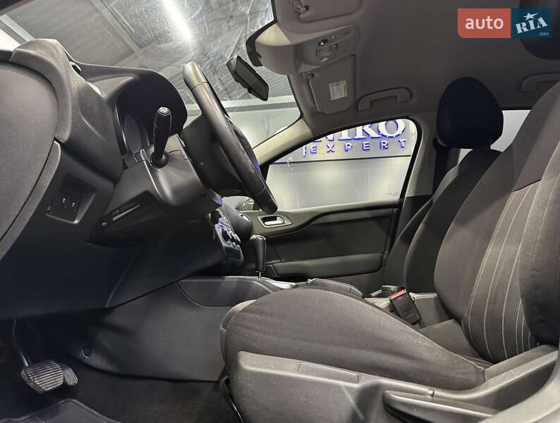 Хэтчбек Citroen C4 2012 в Киеве