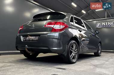 Хетчбек Citroen C4 2012 в  фото 16 Хетчбек Citroen C4 2012 в