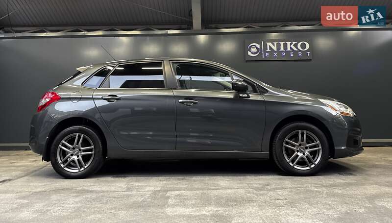 Хэтчбек Citroen C4 2012 в Киеве