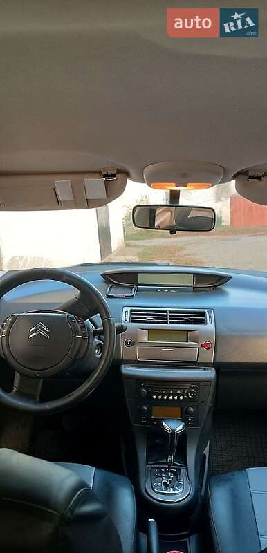 Хетчбек Citroen C4 2010 в Дніпрі