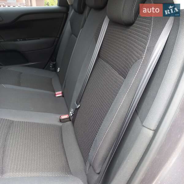 Хетчбек Citroen C4 2016 в Києві