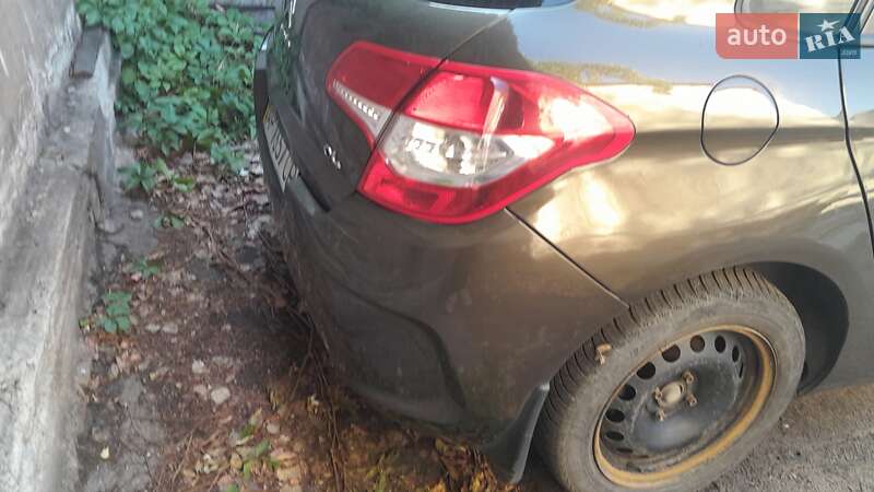 Хетчбек Citroen C4 2014 в Запоріжжі фото 5 Хетчбек Citroen C4 2014 в Запоріжжі
