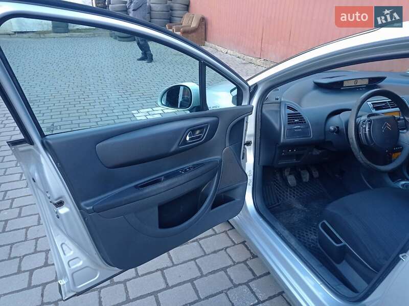 Хетчбек Citroen C4 2009 в Львові
