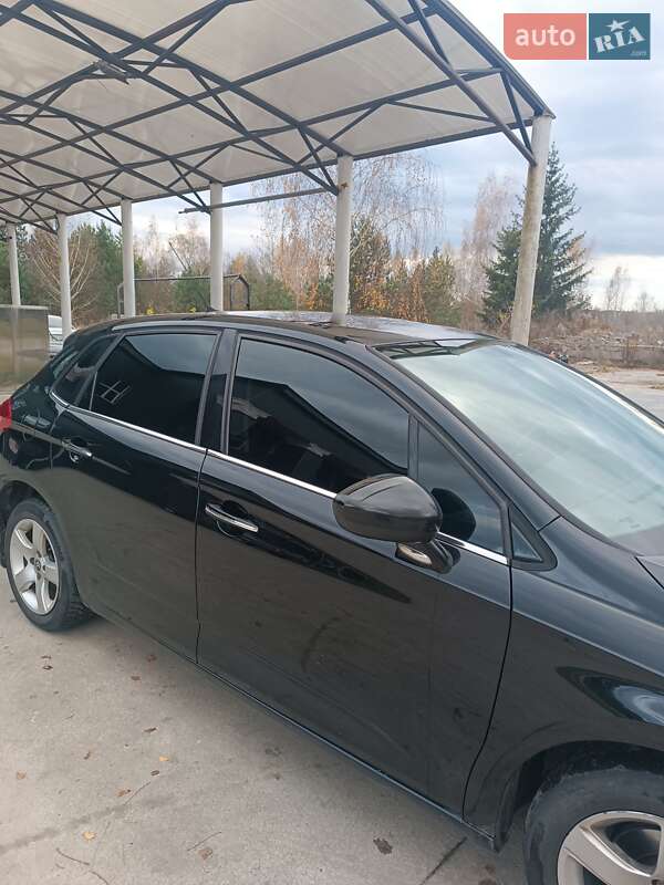 Хэтчбек Citroen C4 2012 в Славуте фото 5 Хэтчбек Citroen C4 2012 в Славуте