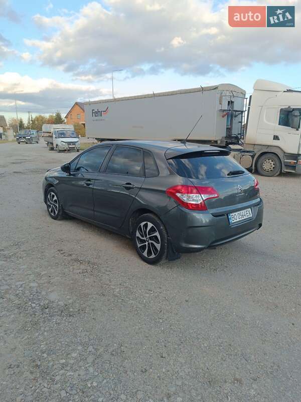 Хетчбек Citroen C4 2011 в Товсте