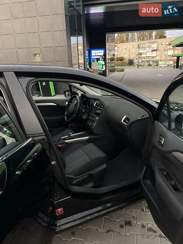 Хетчбек Citroen C4 2013 в Луцьку