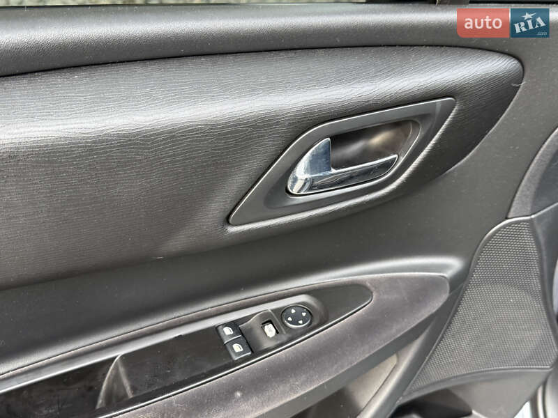 Хетчбек Citroen C4 2008 в Стрию фото 46 Хетчбек Citroen C4 2008 в Стрию