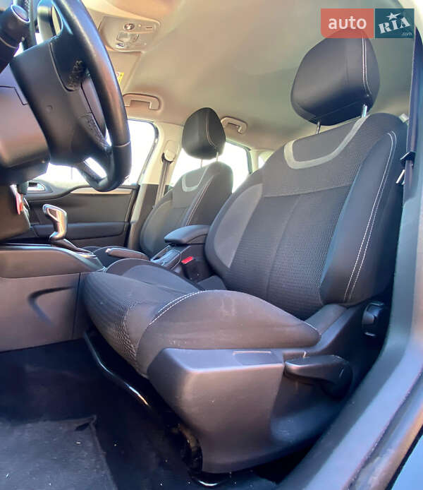 Хетчбек Citroen C4 2015 в Рівному