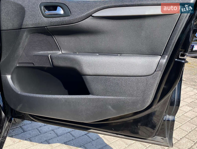 Хетчбек Citroen C4 2015 в Рівному