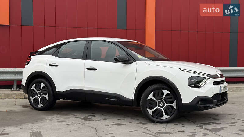 Хэтчбек Citroen C4 2022 в Киеве