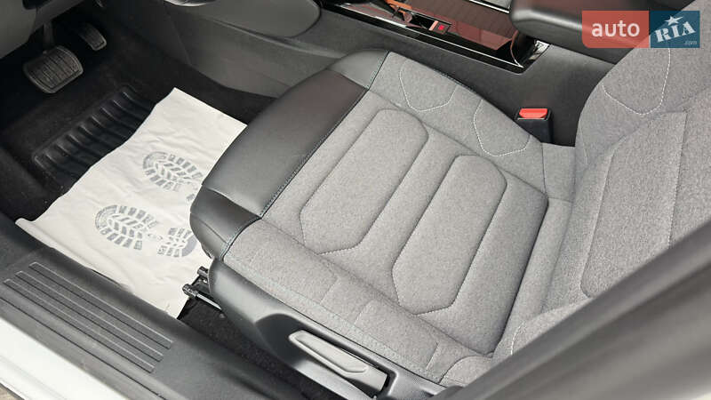 Хэтчбек Citroen C4 2022 в Киеве