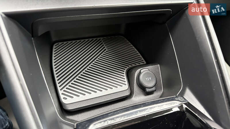 Хэтчбек Citroen C4 2022 в Киеве