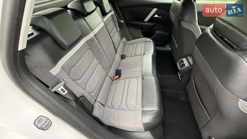 Хэтчбек Citroen C4 2022 в Киеве