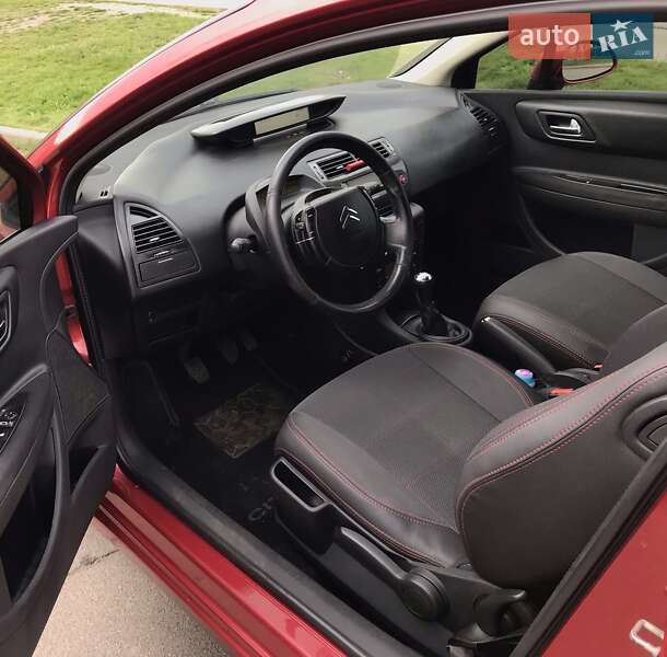 Купе Citroen C4 2006 в Києві фото 7 Купе Citroen C4 2006 в Києві
