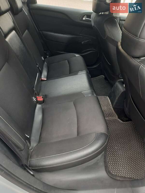 Хэтчбек Citroen C4 2012 в Киеве