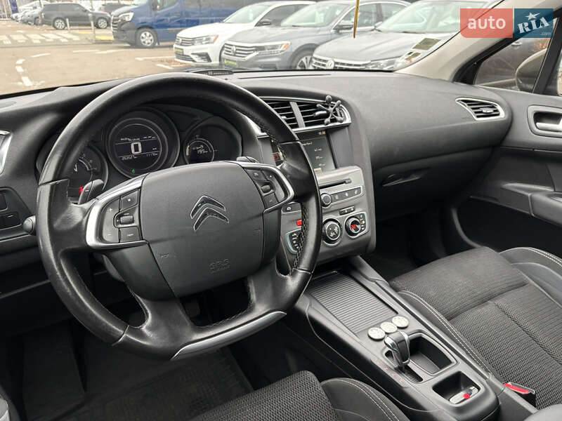 Хетчбек Citroen C4 2015 в Києві фото 26 Хетчбек Citroen C4 2015 в Києві